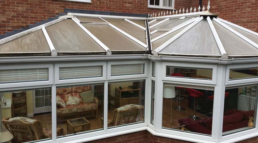 Cleaning of conservatory roof in Thame
