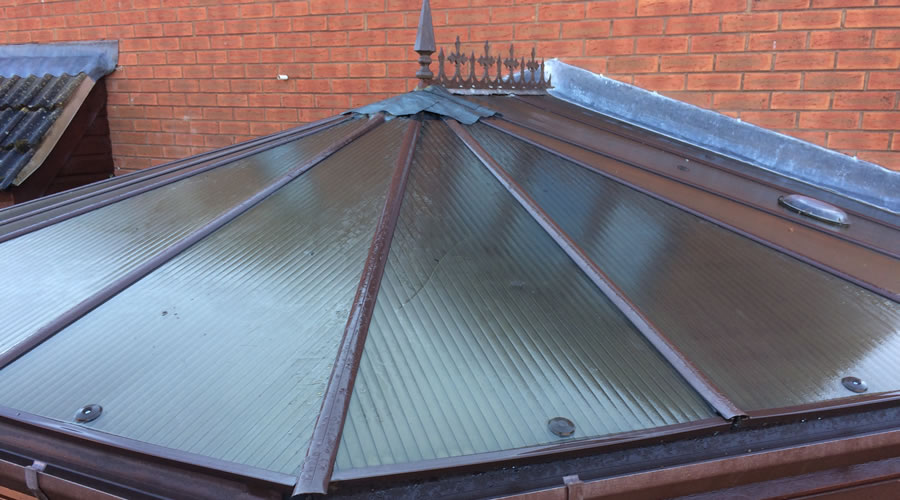 Thame conservatory glass replacement